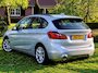 BMW 2-Serie Active Tourer 225xe High Excutive| 28.050 km| Luxury Line|PANO|Harman/Kardon|4WD|BMW DLR Onderhouden|Camera