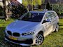 BMW 2-Serie Active Tourer 225xe High Excutive| 28.050 km| Luxury Line|PANO|Harman/Kardon|4WD|BMW DLR Onderhouden|Camera