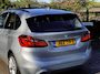 BMW 2-Serie Active Tourer 225xe High Excutive| 28.050 km| Luxury Line|PANO|Harman/Kardon|4WD|BMW DLR Onderhouden|Camera