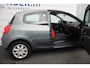 Renault Clio 1.2 TCE Rip Curl met schuifdak en airco