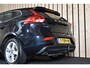 Volvo V40 1.6 T4 Summum Automaat Trekhaak Leer Navi Clima Cruise LED Nwe APK