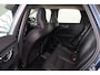 Volvo XC60 T6 Recharge AWD Plus Dark - Panorama/schuifdak - IntelliSafe Assist & Surround - 360º Camera - Verwarmde voorstoelen, stuur & achterbank - Parkeersensoren voor & achter - Elektr. bedienb. voorstoelen met geheugen - Draadloze tel. lader - Elektr. inklapbare trekhaak - 19' LMV