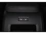 Volvo XC60 T6 Recharge AWD Plus Dark - Panorama/schuifdak - IntelliSafe Assist & Surround - 360º Camera - Verwarmde voorstoelen, stuur & achterbank - Parkeersensoren voor & achter - Elektr. bedienb. voorstoelen met geheugen - Draadloze tel. lader - Elektr. inklapbare trekhaak - 19' LMV