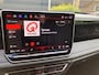Volkswagen Tiguan 1.5 e R-LINE BUSINESS ,NAVIGATIE , TREKHAAK , CAMERA ,PDC, MASSAGE STOEL ,KEYLESS, BLIND SPOT, ACC, APPLE / ANDROID ,Q-LIGHT