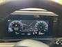 Volkswagen Tiguan 1.5 e R-LINE BUSINESS ,NAVIGATIE , TREKHAAK , CAMERA ,PDC, MASSAGE STOEL ,KEYLESS, BLIND SPOT, ACC, APPLE / ANDROID ,Q-LIGHT