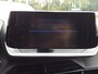 Peugeot 2008 ALLURE PACK 1.2 PT-130pk TREKHAAK | Apple Carplay & Android Auto | 3D-cockpit | Parkeerhulp met sensoren&camera | Climate control | 2DLG-SIERUITLAAT
