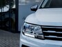 Volkswagen Tiguan Allspace 1.5 TSI Comfortline Business 7p. | Trekhaak | Navigatie | Stoelverwarming | Cruise Control | Climate Control | Parkeersensoren | Apple Carplay | Android Auto | Elektrische Kofferklep |