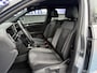 Volkswagen T-Roc 1.5 TSI R-LINE ADAP CRUISE STOELVERW. TREKH. APPLE