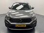 Volkswagen T-Roc 1.5 TSi Style Automaat-Navigatie-Carplay-Airco-Adapt.Cr.contr-Parkeersensoren-Lm16''velgen