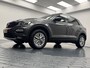 Volkswagen T-Roc 1.5 TSi Style Automaat-Navigatie-Carplay-Airco-Adapt.Cr.contr-Parkeersensoren-Lm16''velgen