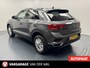 Volkswagen T-Roc 1.5 TSi Style Automaat-Navigatie-Carplay-Airco-Adapt.Cr.contr-Parkeersensoren-Lm16''velgen