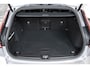 Volvo V60 T6 Plug-in hybrid AWD Plus Dark Panorama Schuif/Kanteldak | 360° Parkeercamera | Head-Up Display | Stoelverwarming | Google Infotainment | Parkeersensoren voor + achter | 19" 5-Spaaks Black / Diamond Cut velgen | Longe Range |