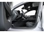 Volvo V60 T6 Plug-in hybrid AWD Plus Dark Panorama Schuif/Kanteldak | 360° Parkeercamera | Head-Up Display | Stoelverwarming | Google Infotainment | Parkeersensoren voor + achter | 19" 5-Spaaks Black / Diamond Cut velgen | Longe Range |