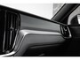 Volvo V60 T6 Plug-in hybrid AWD Plus Dark | Panoramadak schuif-/en Kantelfunctie | 360° Parkeercamera | Head-Up Display | Stoelverwarming | Google Infotainment | Parkeersensoren voor + achter | 19 inch 5-Spaaks Black / Diamond Cut velgen | Long Range |