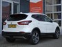 Nissan Qashqai 1.2 N-Connecta | Panoramadak | Trekhaak | Parkeersensoren achter | Camera | Climate control | All season banden | Navigatie | Keyless entry & Start
