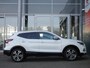 Nissan Qashqai 1.2 N-Connecta | Panoramadak | Trekhaak | Parkeersensoren achter | Camera | Climate control | All season banden | Navigatie | Keyless entry & Start