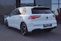 Volkswagen Golf R-line 1.5 eTSI 150pk DSG facelift Black style/Panodak /Camera /IQ Matrix LED /Head-up