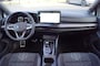 Volkswagen Golf R-line 1.5 eTSI 150pk DSG facelift Black style/Panodak /Camera /IQ Matrix LED /Head-up