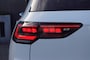 Volkswagen Golf R-line 1.5 eTSI 150pk DSG facelift Black style/Panodak /Camera /IQ Matrix LED /Head-up