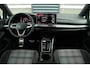 Volkswagen Golf GTI 2.0 TSI 265pk DSG | DCC Onderstel | Panoramadak | Camera | 19" Estoril Velgen