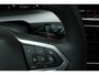 Volkswagen Golf GTI 2.0 TSI 265pk DSG | DCC Onderstel | Panoramadak | Camera | 19" Estoril Velgen