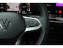 Volkswagen Golf GTI 2.0 TSI 265pk DSG | DCC Onderstel | Panoramadak | Camera | 19" Estoril Velgen