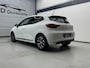 Renault Clio 1.6 E-Tech Hybrid 145 Evolution - Airco - Navi - Cruise - Carplay - Parkeersensoren