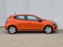 Renault Clio 1.6 E-Tech Hybrid 145 Evolution Automaat / Navigatie via Apple Carplay of Android Auto / Airco /