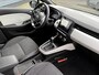 Renault Clio 1.6 E-Tech Hybrid 145 Techno AUTOMAAT / NAVIGATIE incl. APPLE & ANDROID CARPLAY / CLIMATE CONTROL / PARKEERSENSOREN EN CAMERA / KEYLESS ENTRY