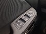 Renault Clio 1.6 E-Tech Full Hybrid 145 R.S. Line | Navigatie 9,3" | Climate Control | Cruise Control | Stoelverwarming | Parkeersensoren voor, achter en achteruitrijcamera | Apple Carplay/Android Auto