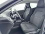 Renault Clio 1.6 E-Tech Hybrid 145 Pk Equilibre Automaat | Navigatie | Airco | Apple & Android Carplay | Parkeersensoren| Cruise Control | Bluetooth | Bestuurdersstoel en Stuur in Hoogte Verstelbaar |