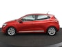 Renault Clio E-Tech Hybrid 140 Intens | Origineel Nederlands | Parkeersensoren achter | Climate Control | Cruise Control | Keyless entry & start | LED koplampen | Lichtmetalen velgen 16'' | Apple Carplay | Android Auto |