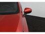 Renault Clio E-Tech Hybrid 140 Intens | Origineel Nederlands | Parkeersensoren achter | Climate Control | Cruise Control | Keyless entry & start | LED koplampen | Lichtmetalen velgen 16'' | Apple Carplay | Android Auto |