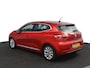 Renault Clio E-Tech Hybrid 140 Intens | Origineel Nederlands | Parkeersensoren achter | Climate Control | Cruise Control | Keyless entry & start | LED koplampen | Lichtmetalen velgen 16'' | Apple Carplay | Android Auto |