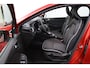 Renault Clio E-Tech Hybrid 140 Intens | Origineel Nederlands | Parkeersensoren achter | Climate Control | Cruise Control | Keyless entry & start | LED koplampen | Lichtmetalen velgen 16'' | Apple Carplay | Android Auto |