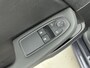 Renault Clio 1.6 E-Tech Hybrid 140pk Zen | Navigatie via Apple & Android Carplay | parkeersensoren Achter | Airco | Cruise Control | Bluetooth Telefoonvoorbereiding |