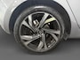 Renault Clio 1.6 E-Tech Hybrid 145 E-Tech Engineered AUTOMAAT CRUISE CONTROLE 9.3 SCHERM ZWARTE VELGEN APPLE CARPLAY ANDROID AUTO SPORT UITVOERING ZEER DIKKE AUTO