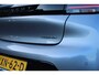 Peugeot 208 Allure | 16" Lichtmetalen velgen 'ELBORN' | Climate Control | Dashboard en deurpanelen in kunststof met carboneffect