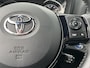 Toyota Yaris 1.5 Hybrid Bi-Tone | 16 inch LM-velgen | Keyless entry | Parkeercamera | Bluetooth |
