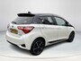 Toyota Yaris 1.5 Hybrid Bi-Tone | 16 inch LM-velgen | Keyless entry | Parkeercamera | Bluetooth |