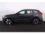 Volvo XC60 T6 Recharge AWD Ultra Dark - Panorama/schuifdak - IntelliSafe Assist & Surround - 360º Camera - Harman/Kardon audio - Adaptieve LED koplampen - Verwarmde voorstoelen, stuur & achterbank - Parkeersensoren voor & achter - Elektr. bedienb. voorstoelen met geheugen - Draadloze tel. lader - Elektr. inklapbare trekhaak - 20' LMV
