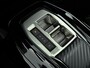 Peugeot 2008 SUV GT Hybrid 145pk Automaat | DEMO | Navigatie | Camera v+a | Adaptieve Cruise Control | Climate Control | Dodehoeksensor | Parkeersensoren v+a | Full Led koplampen | Draadloze Apple Carplay / Android Auto + Telefoonlader | Donker getint glas | 17" Lichtmetalen velgen |