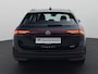 Volkswagen Passat Variant 1.5eTSI/150PK DSG · Navigatie · Stoel-& stuurverwarming · Apple/Android · Garantie tot juni 2026