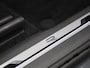 Volkswagen Tiguan 1.4 TSI eHybrid R-Line | 245 PK | SoH 85% | R-line | Automaat | Navigatie | Panoramadak | 360 Camera | Adaptive Cruise Control | Trekhaak | Stoelverwarming | Parkeersensoren | Lichtmetalen velgen | Privacy glass |