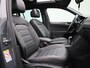 Volkswagen Tiguan 1.4 TSI eHybrid R-Line | 245 PK | SoH 85% | R-line | Automaat | Navigatie | Panoramadak | 360 Camera | Adaptive Cruise Control | Trekhaak | Stoelverwarming | Parkeersensoren | Lichtmetalen velgen | Privacy glass |