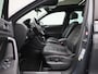 Volkswagen Tiguan 1.4 TSI eHybrid R-Line | 245 PK | SoH 85% | R-line | Automaat | Navigatie | Panoramadak | 360 Camera | Adaptive Cruise Control | Trekhaak | Stoelverwarming | Parkeersensoren | Lichtmetalen velgen | Privacy glass |