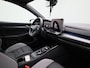 Volkswagen Golf 1.5 eHybrid GTE 272 PK | Automaat | Plug-In | Panorama Dak | Volledig Leder | Sport Pakket | Trekhaak | 18 Inch Catania Velgen | LED Matrix Koplampen | Navigatie | Digital Cockpit Pro | Stoelverwarming | Stuurwielverwarming | 360 Camera | Side Assist | Head-Updisplay