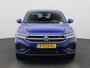 Volkswagen T-Roc 1.5 TSI R-Line Automaat | Stoelverwarming | Trekhaak | Navigatie | Camera | Parkeersensoren | Electrische klep | Apple carplay |