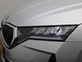 Skoda Octavia Combi 1.5 TSI MHEV Business Edition 115 PK | Automaat | Navigatie | Lichtmetalen Velgen | Climate Control | Achteruitrijcamera | Parkeersensoren | Wegklapbare Trekhaak | LED | Cruise Control | Virtual Cockpit | Apple Carplay & Android auto | Keyless | Elektrische Achterklep |