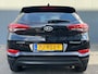 Hyundai Tucson 1.6 GDi 132pk Comfort | Camera | Inklapbare spiegels | Navigatie | Lichtmetalen velgen | Cruise control | Parkeersensoren voor en achter | Regensensor | Stoelverwarming